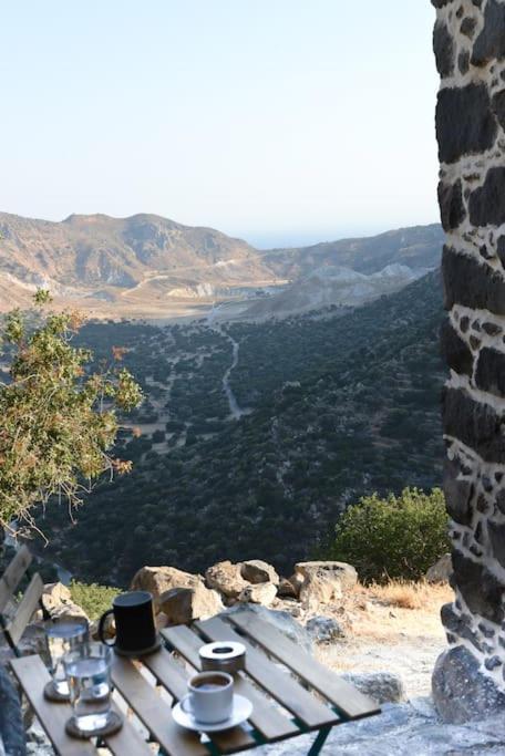Volcano View Nisyros Emporeios  Exterior photo